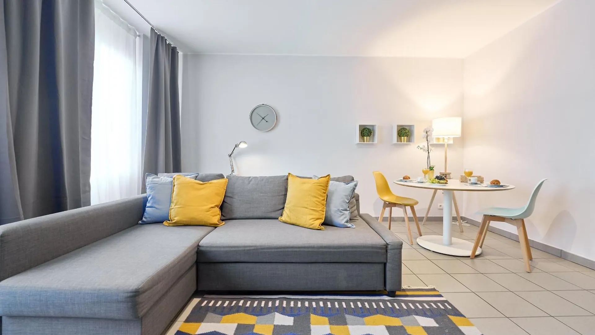 Anspach 1 Bedroom Apartments Brussels 0*,
